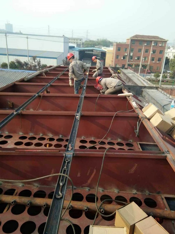 �Sʯ�X�ďS(ch��ng)�������m�����b�F(xi��n)��(ch��ng)